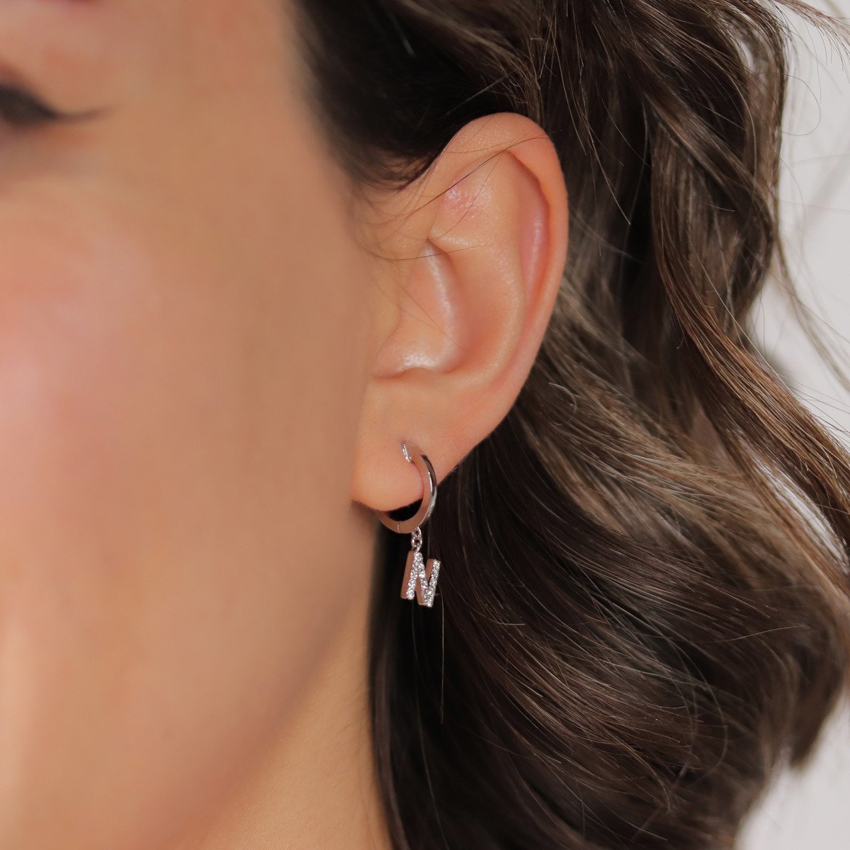 Pırlanta Harf Küpe