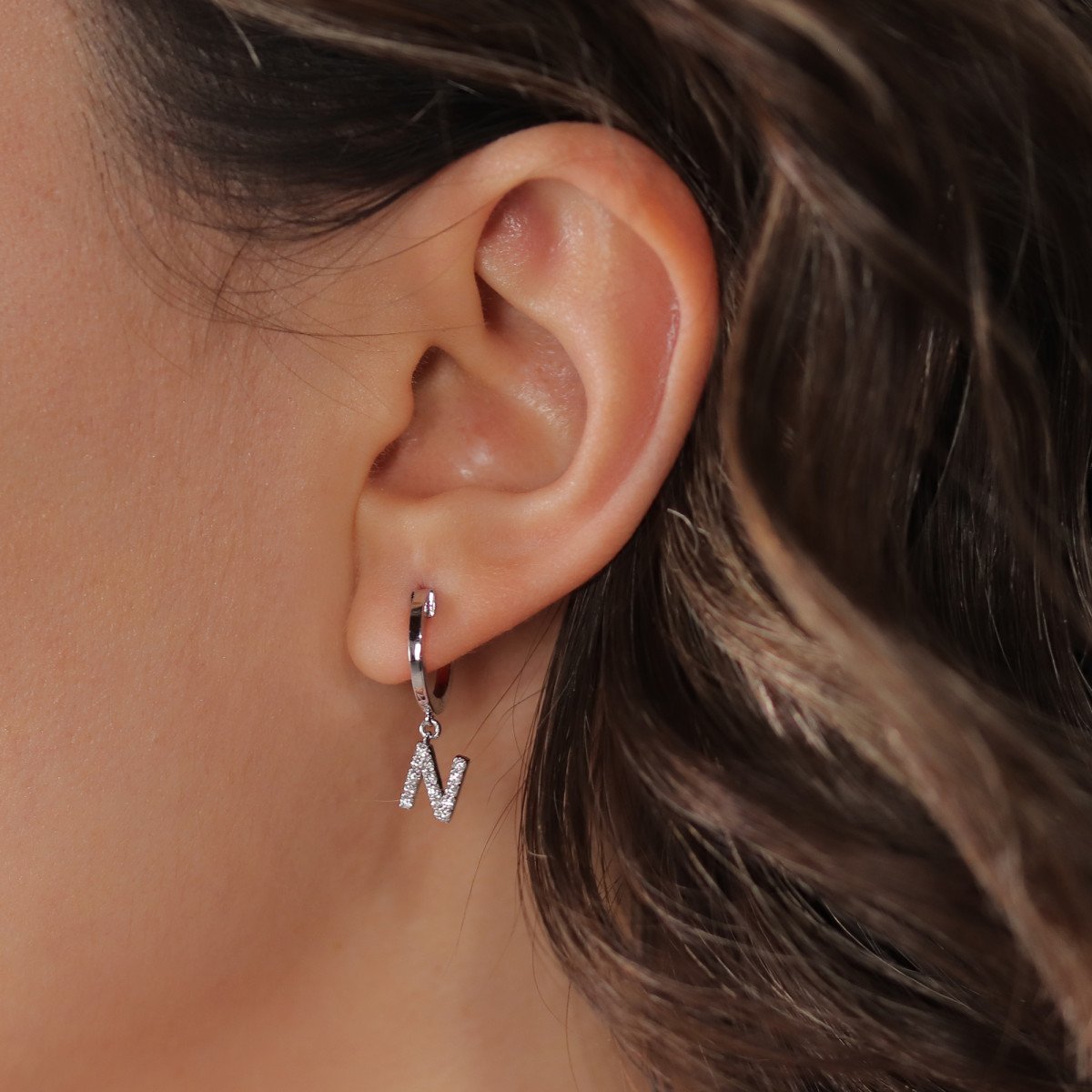 Pırlanta Harf Küpe