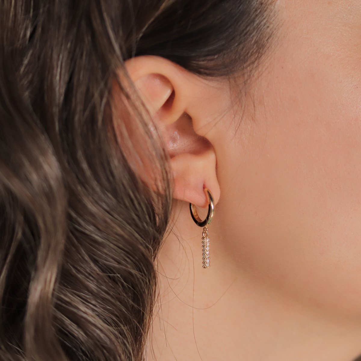 Taşlı Çubuk Halka Küpe