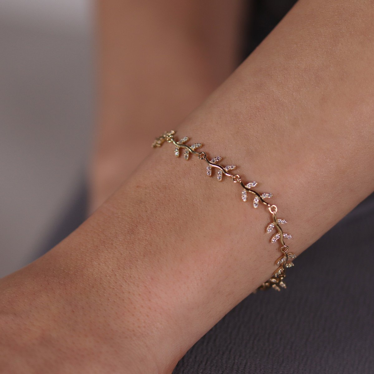 Taşlı Dal Bileklik