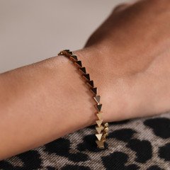 Sıralı Üçgen Bileklik