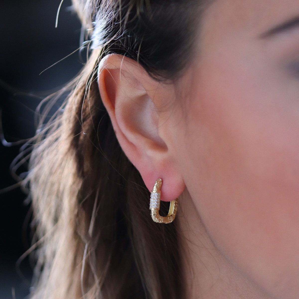 Taşlı Dövme Küpe