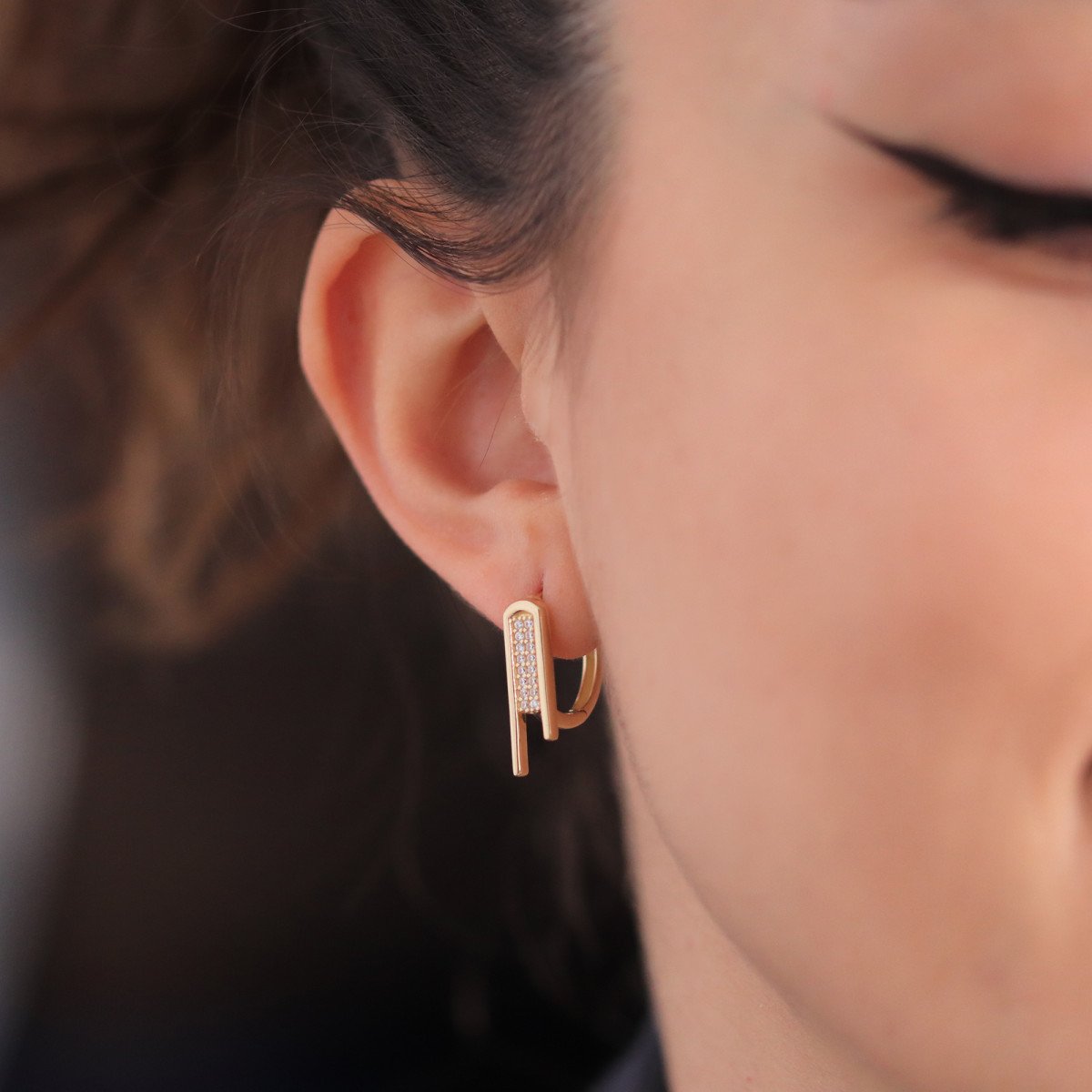 Taşlı Sarkıt Küpe