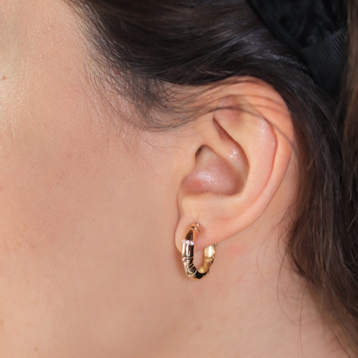 Taşlı Çizgi Küpe