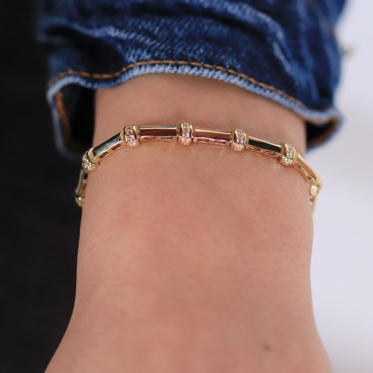 Taşlı Tasarım Bileklik