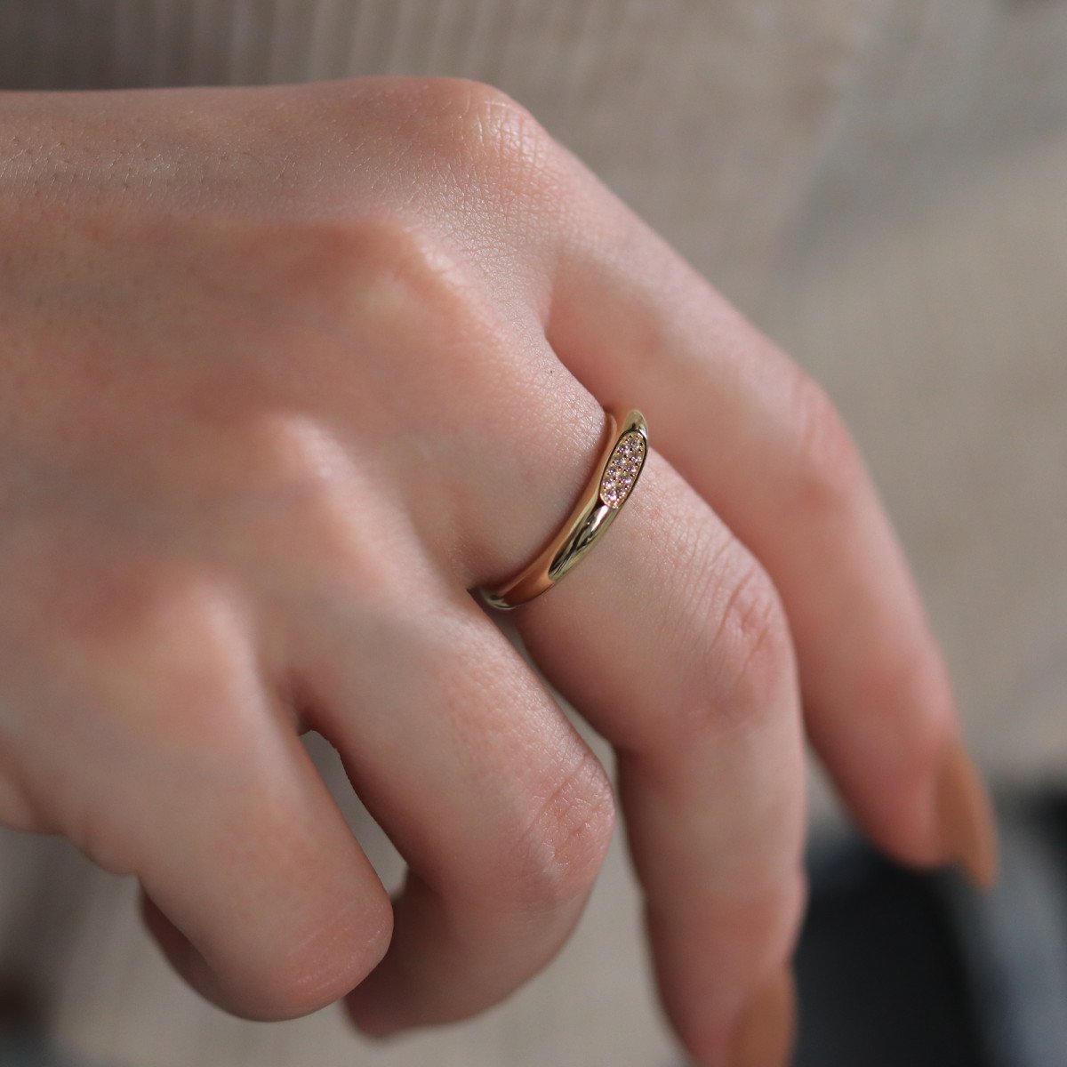 Taşlı Bombe Yüzük