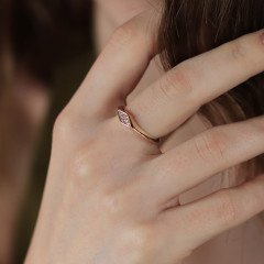 Taşlı Prizma Yüzük