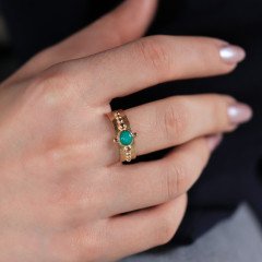 Taşlı Antik Yüzük