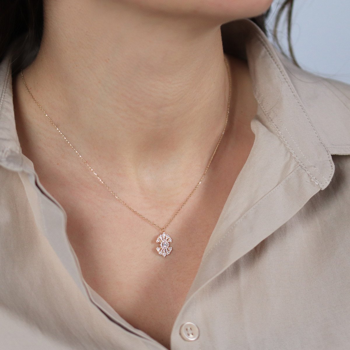 Taşlı Tasarım Kolye