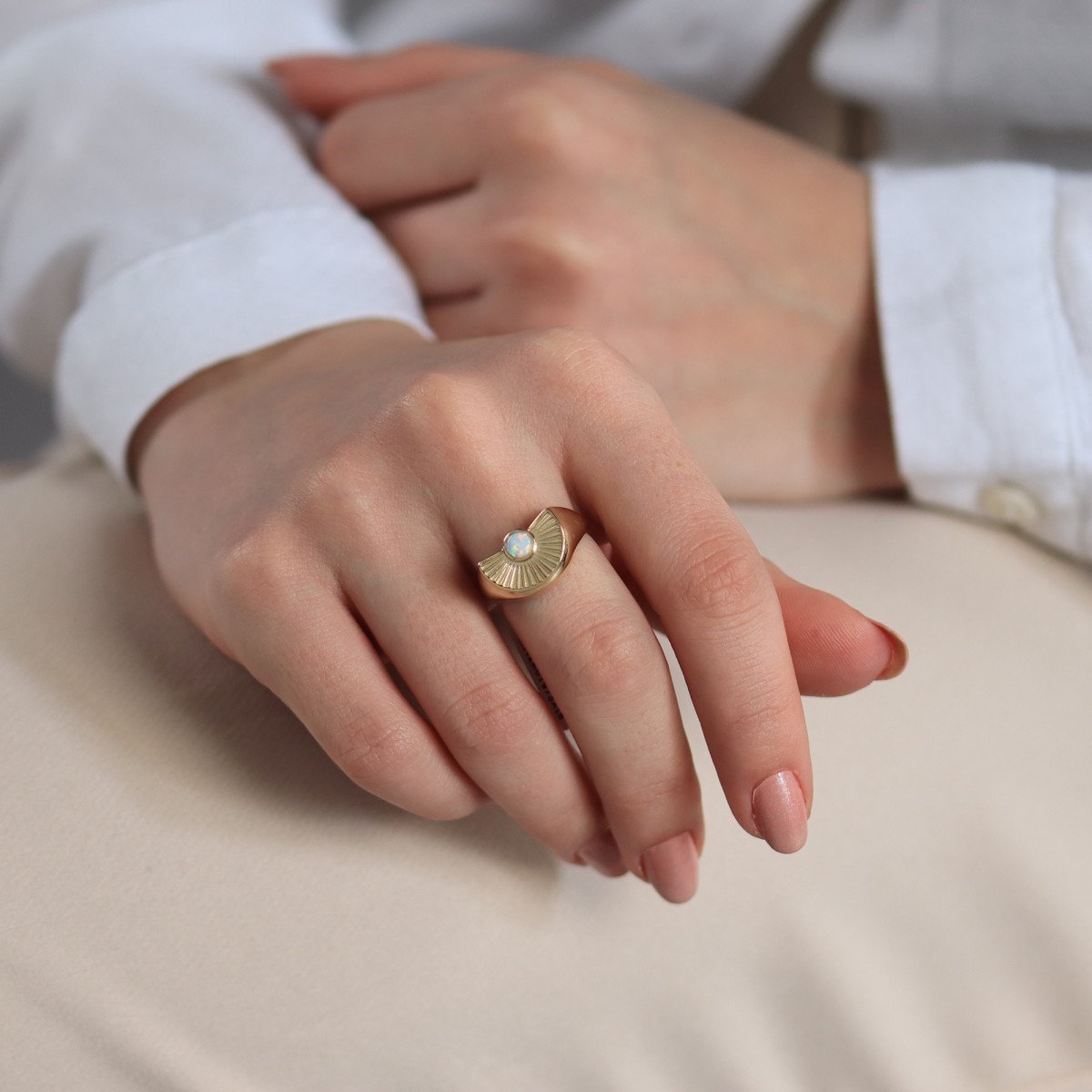 Opal Şovalye Yüzük