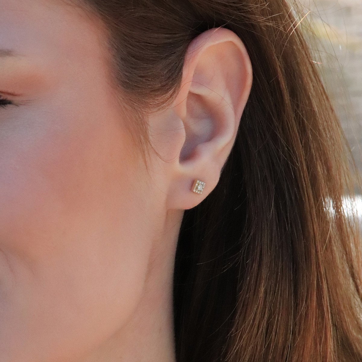 Kare Pırlanta Küpe