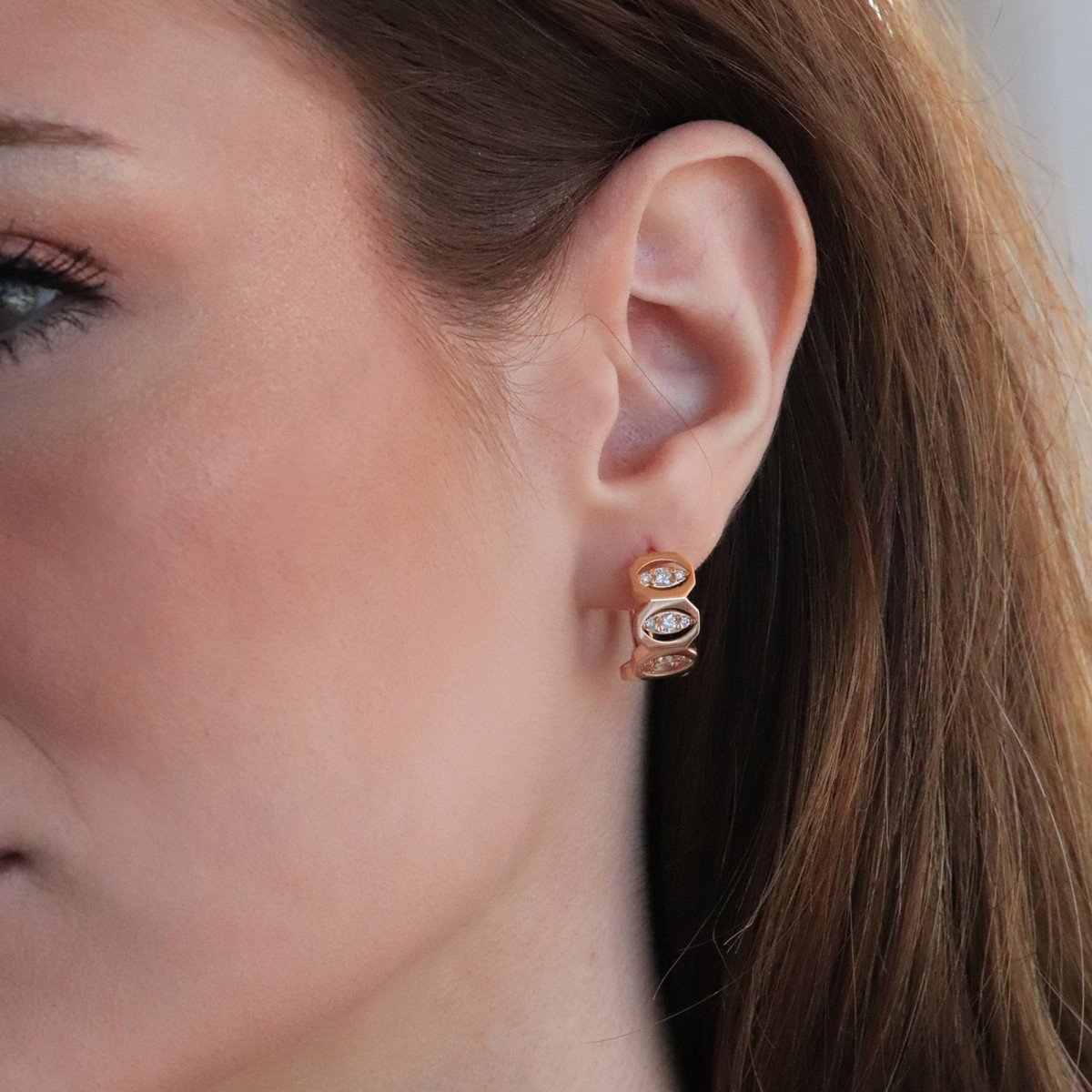 Sıralı Damla Halka Pırlanta Küpe