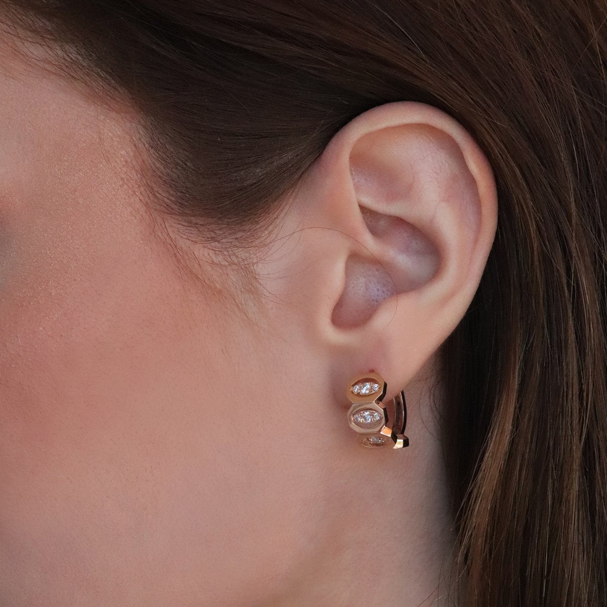 Sıralı Damla Halka Pırlanta Küpe