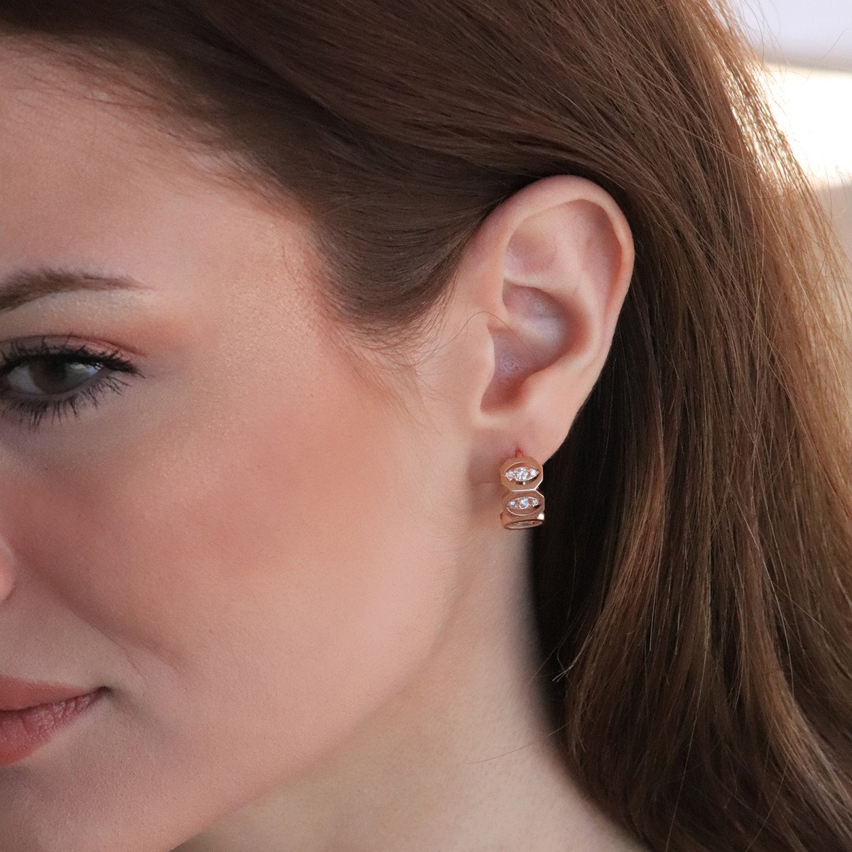 Sıralı Damla Halka Pırlanta Küpe