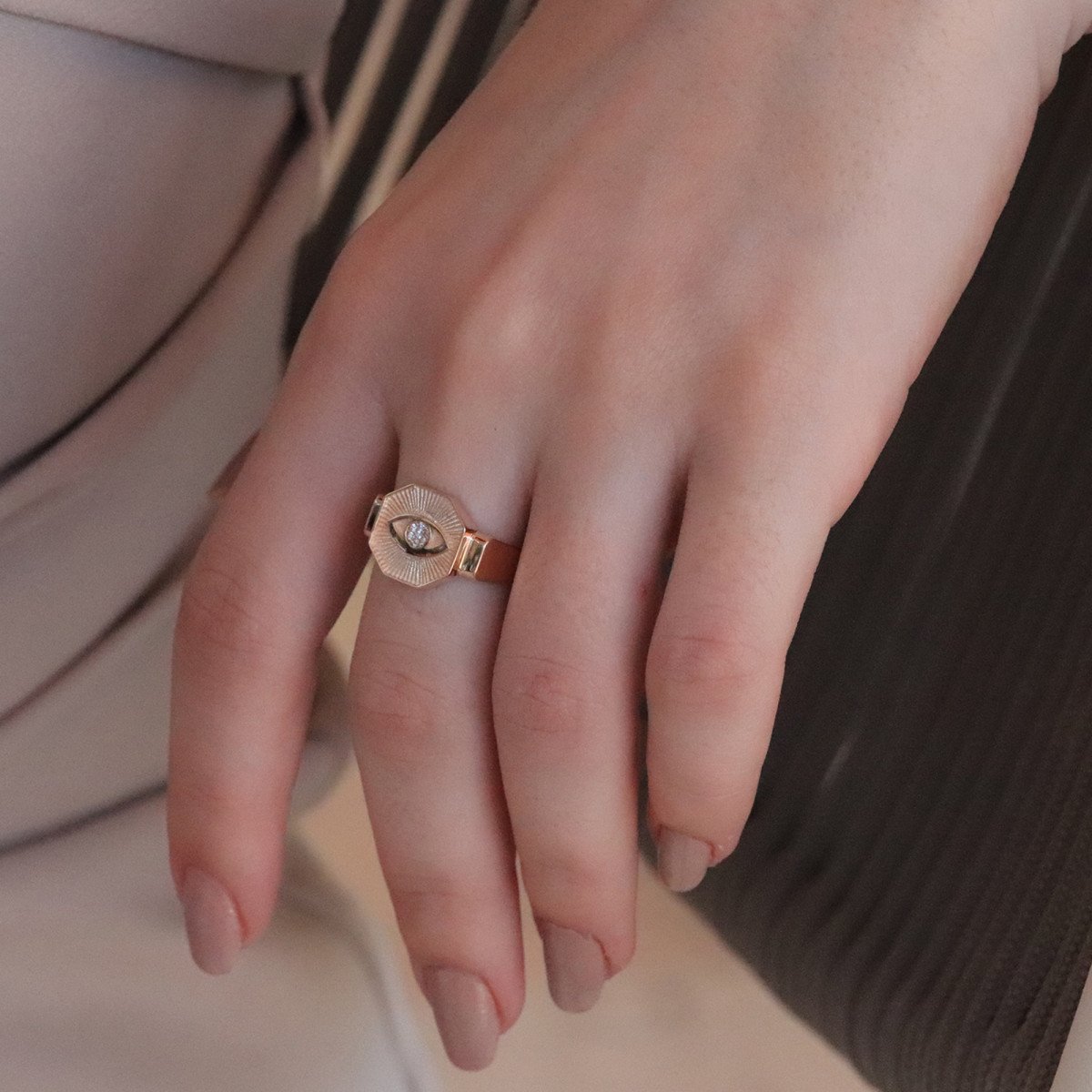 Göz Pırlanta Yüzük