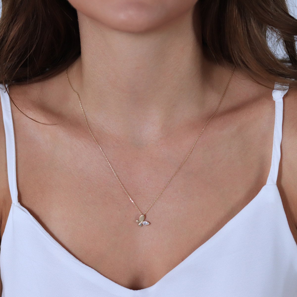 Taşlı Kelebek Kolye