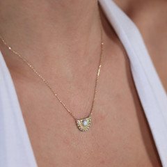 Yarım Daire Opal Kolye