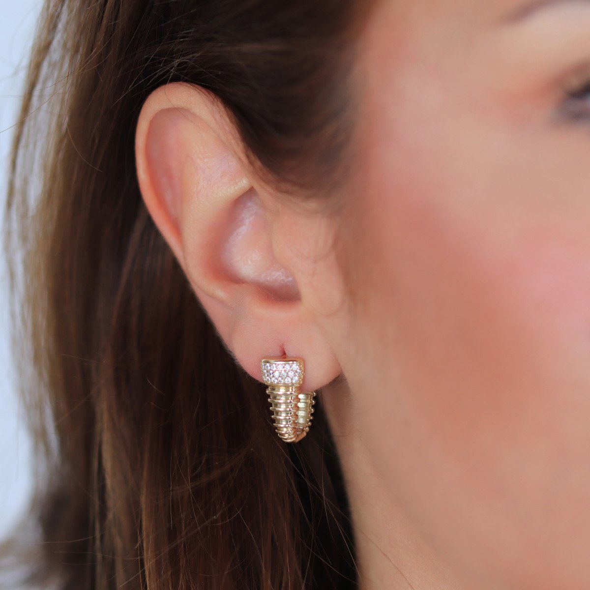 Taşlı Külah Küpe