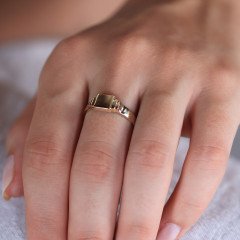 Kare Şovalye Yüzük