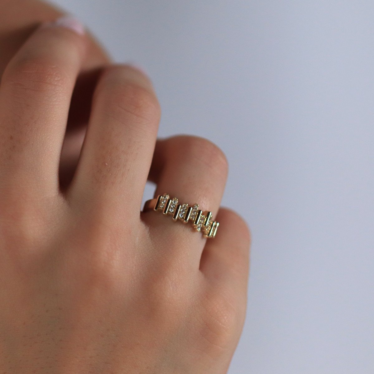 Taşlı Zikzak Yüzük