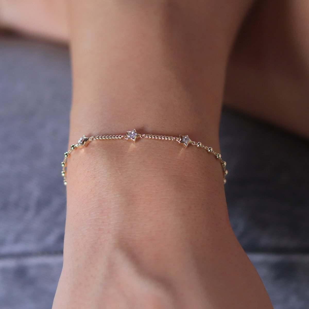 Yıldız Top Bileklik