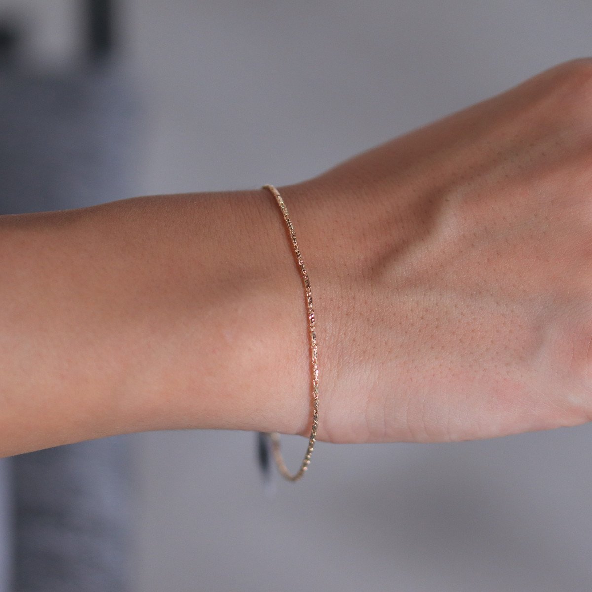 İnce Desenli Bileklik