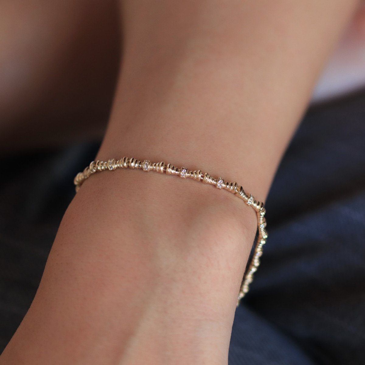 Çizgili Kemik Bileklik