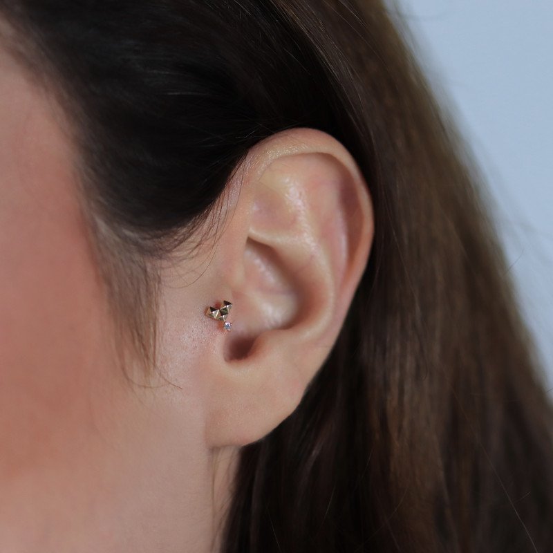 Dörtgen Taş Piercing