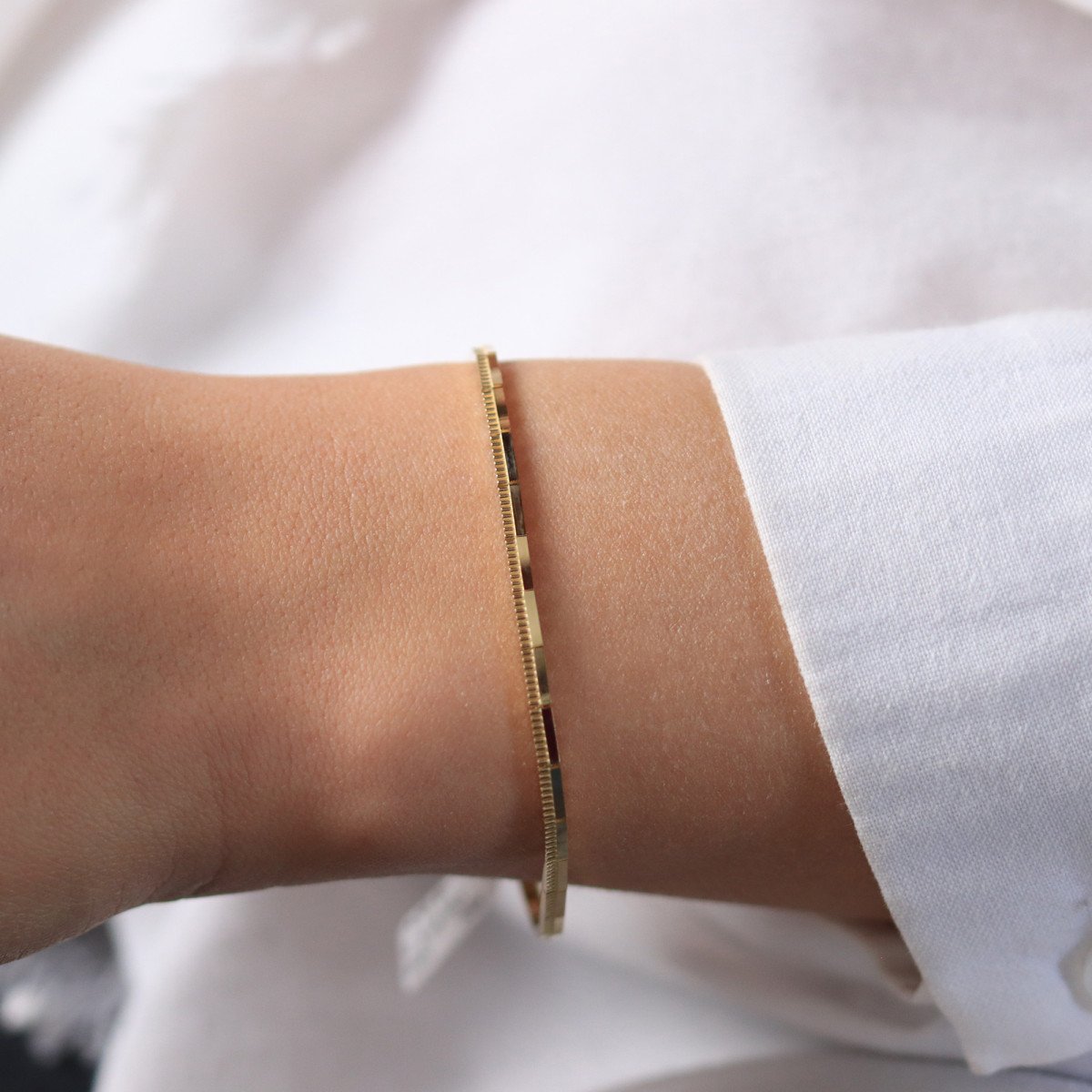 Sıralı Çizgi Bileklik