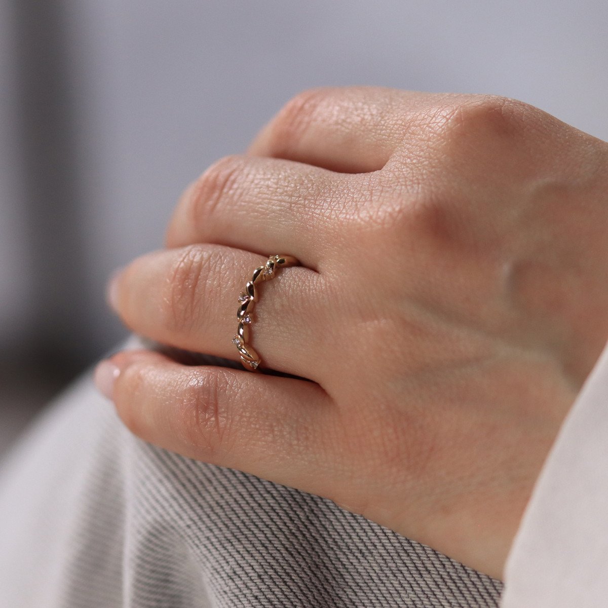 Taşlı Damla Yüzük