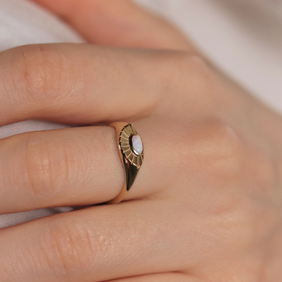 Opal Şovalye Yüzük