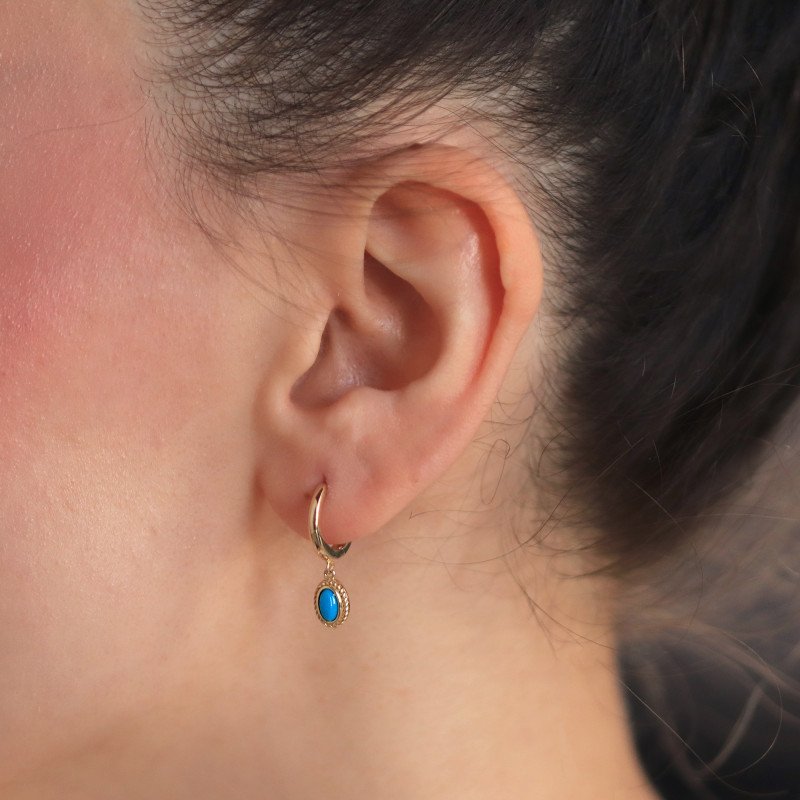 Firuze Sallantılı Küpe