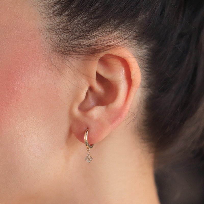 Baget Sallantılı Küpe