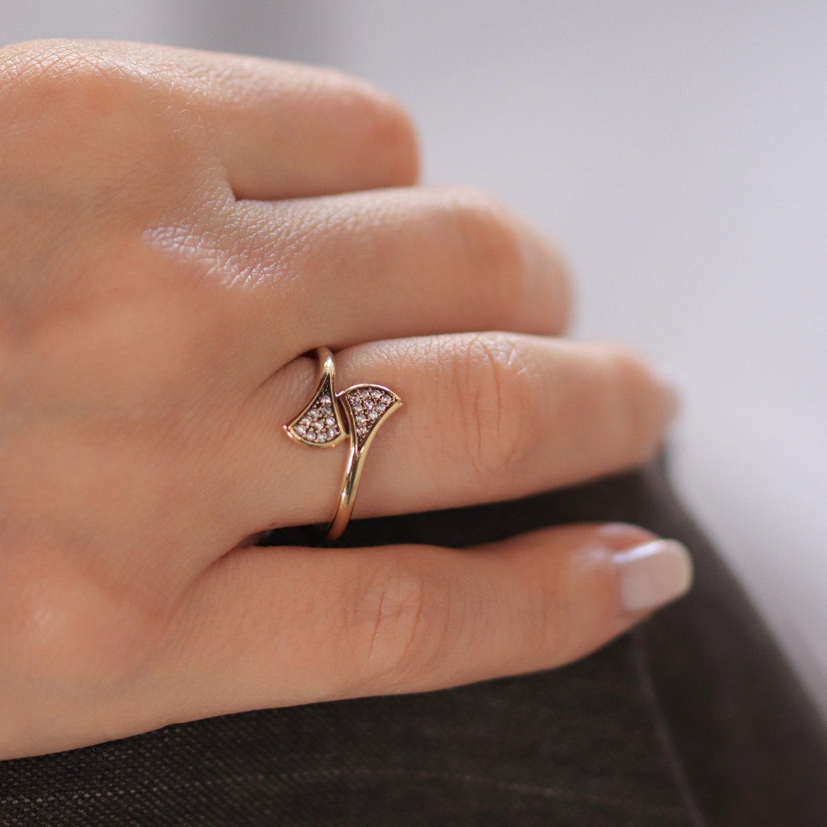 Balina Kuyruğu Yüzük