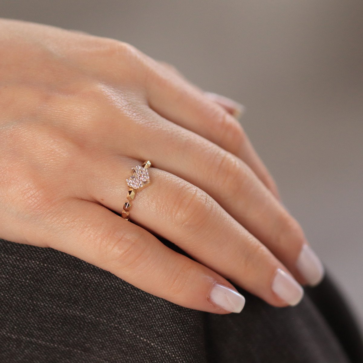 Prizmatik Kalp Yüzük