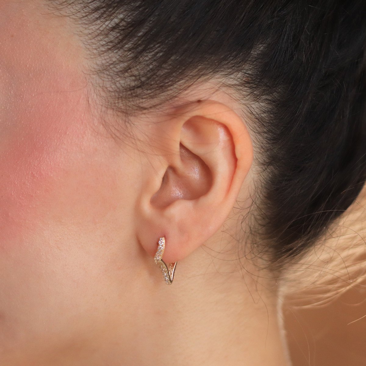 Taşlı Yıldız Küpe