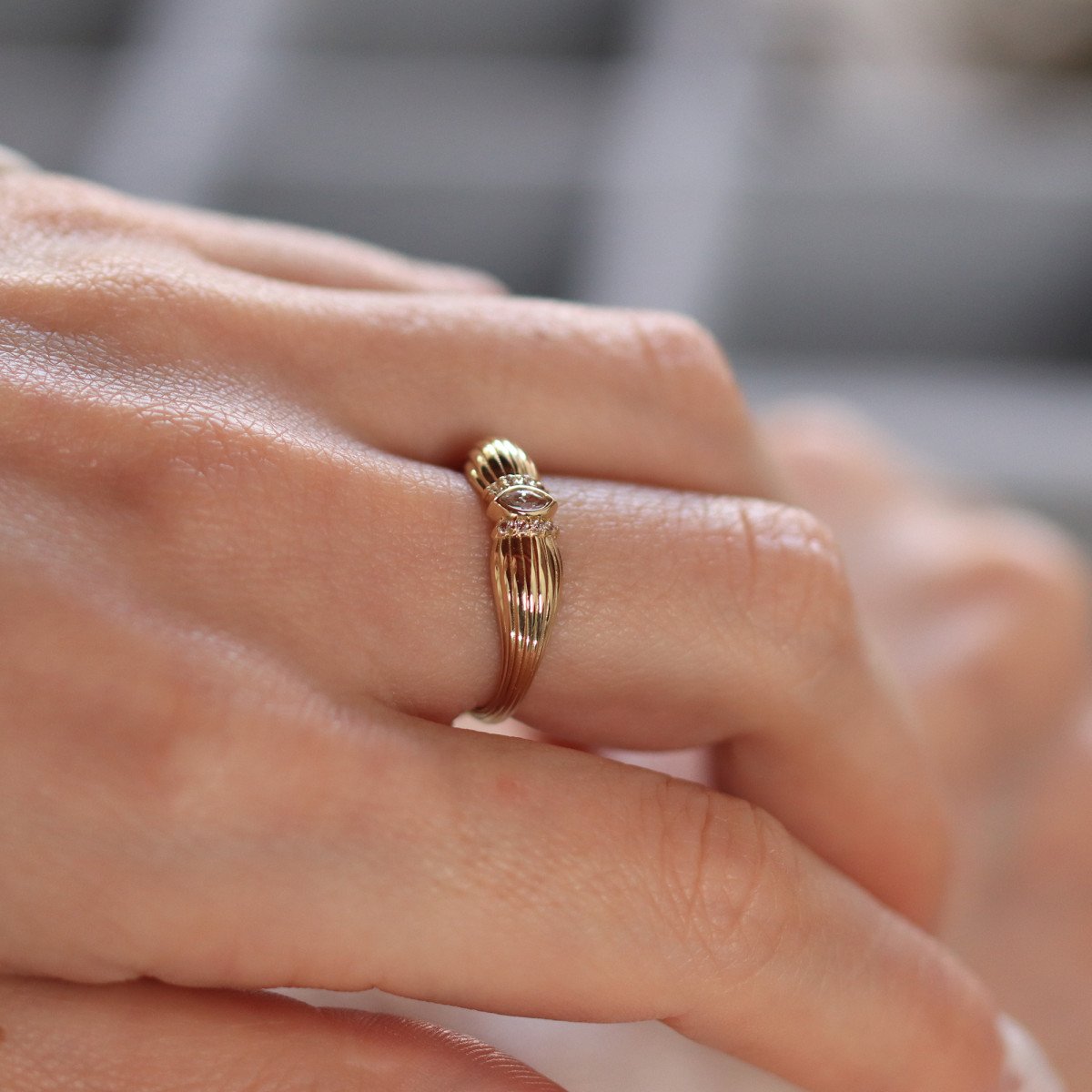 Taşlı Midye Yüzük