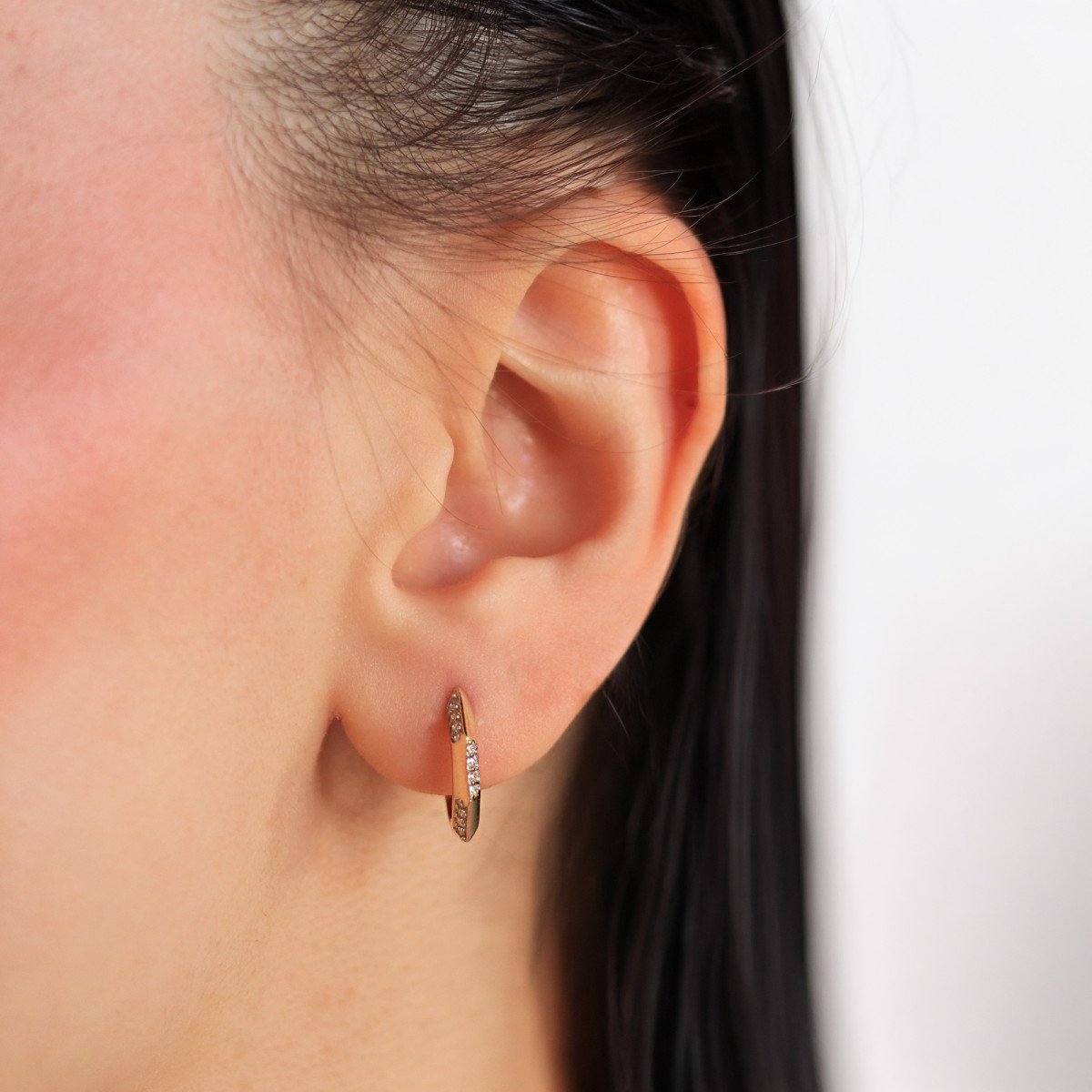 Taşlı Çokgen Küpe