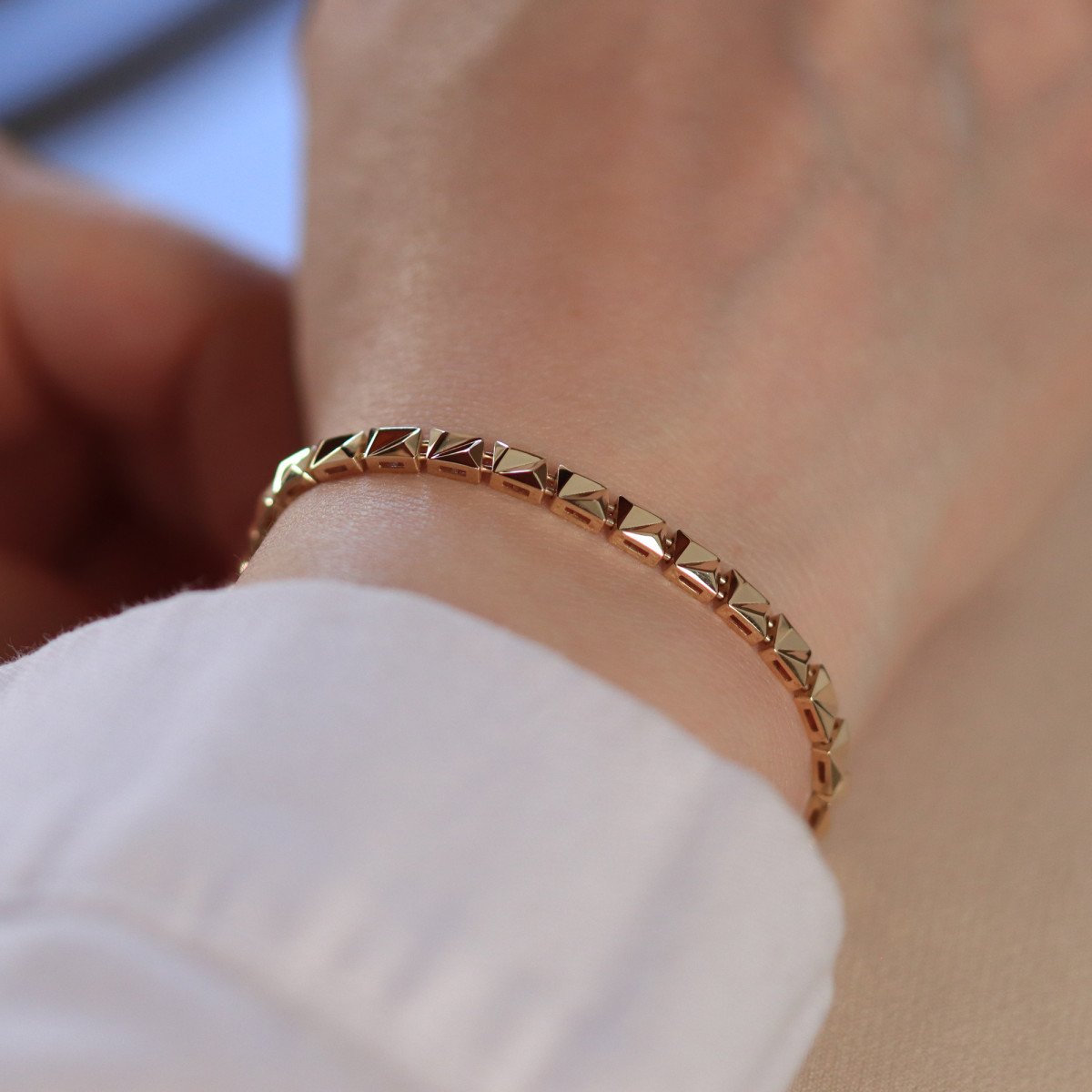 Sıralı Kare Bileklik