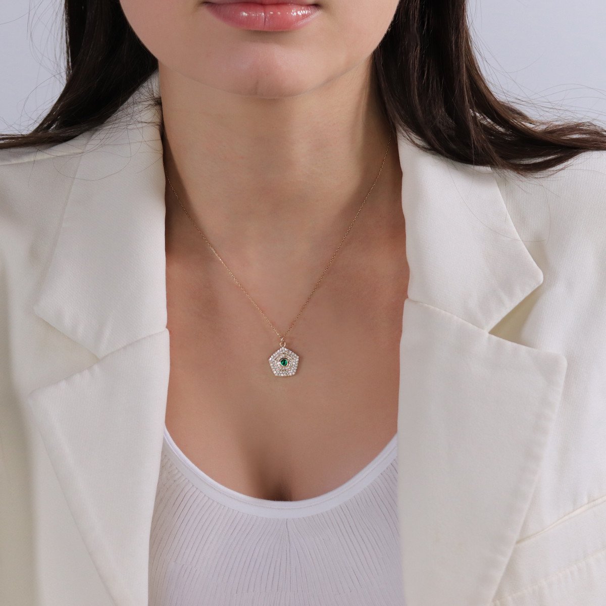 Taşlı Beşgen Kolye