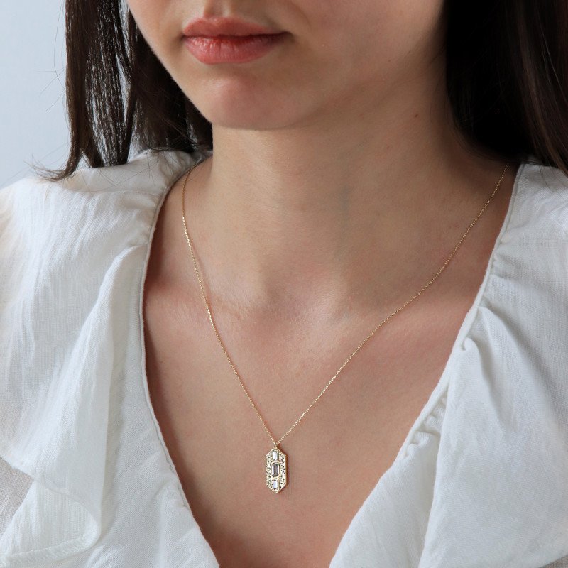 Baget Tasarım Kolye