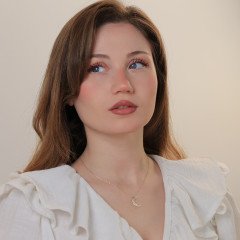 Taşlı Hilal Kolye