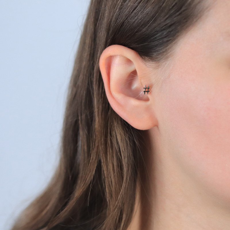 Hashtag Piercing