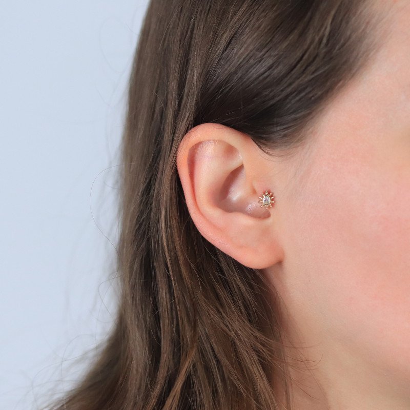 Damla Taş Piercing
