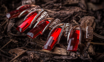 Değerli Kuyumculuk Renkli Taşlı Kolye